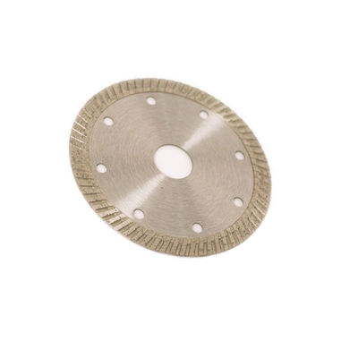 4,5 ίντσα 115mmx22.2mm στροβιλο λεπίδα διαμαντιών πλαισίων κυμάτων γενικού σκοπού για τις ομαλές περικοπές τεκτονικών