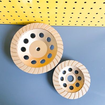 Το εργαλείο 6inch HuaChang συμπύκνωσε τη συνεχή στροβιλο αλέθοντας ρόδα φλυτζανιών διαμαντιών 150mm για τα συγκεκριμένα, πέτρινα, οικοδομικά υλικά